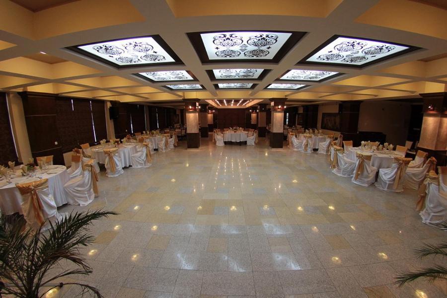 Hotel Imperium Suceava Eksteriør billede