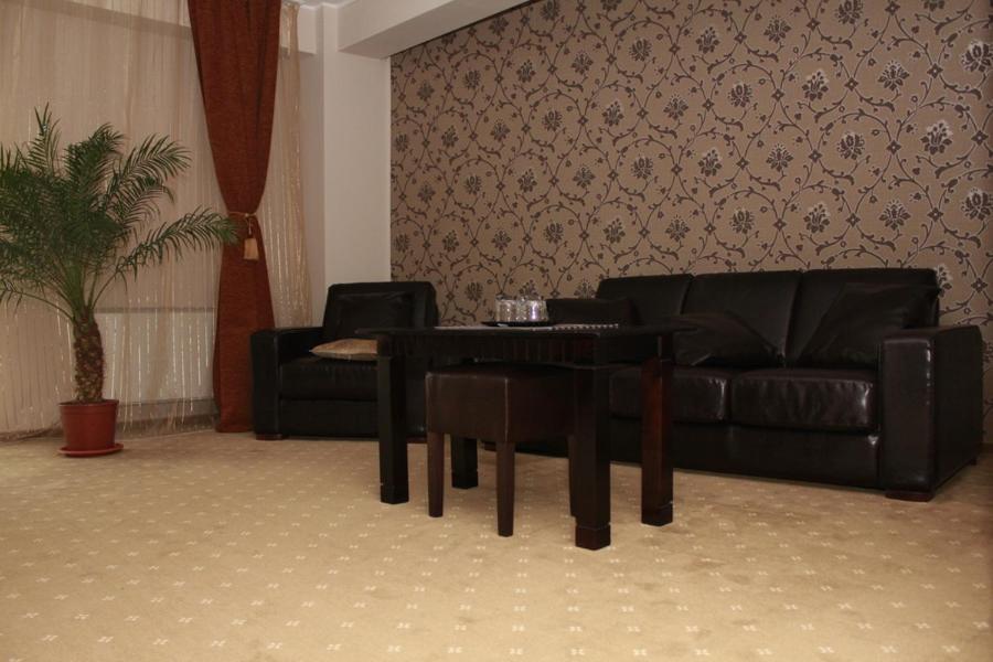Hotel Imperium Suceava Eksteriør billede